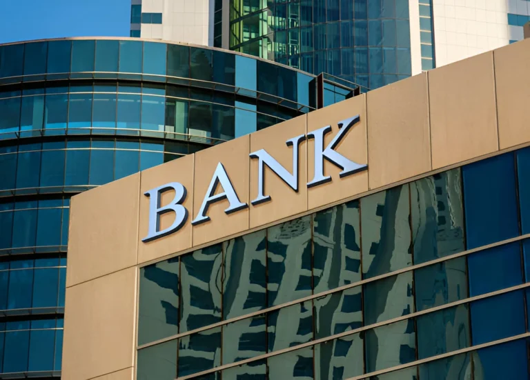 Commercial_banks_in_nepal_overview